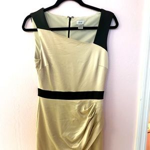 CACHE Gold and Black Ruched Side Cocktail Dress Size 4 New Condition